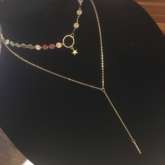 Beautiful 2 layer Gold Star boho necklace - Picture 3 of 5